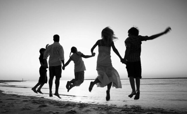 Baume-et-Mercier-Copyright_78617208_20.jpg__1536x0_q75_crop-scale_subsampling-2_upscale-false